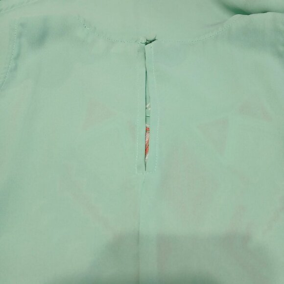 UMGEE USA TANK TOP BLUE TEAL COLOR EMBROIDERED AZTEC DESIGN SIZE LARGE - Picture 6 of 9